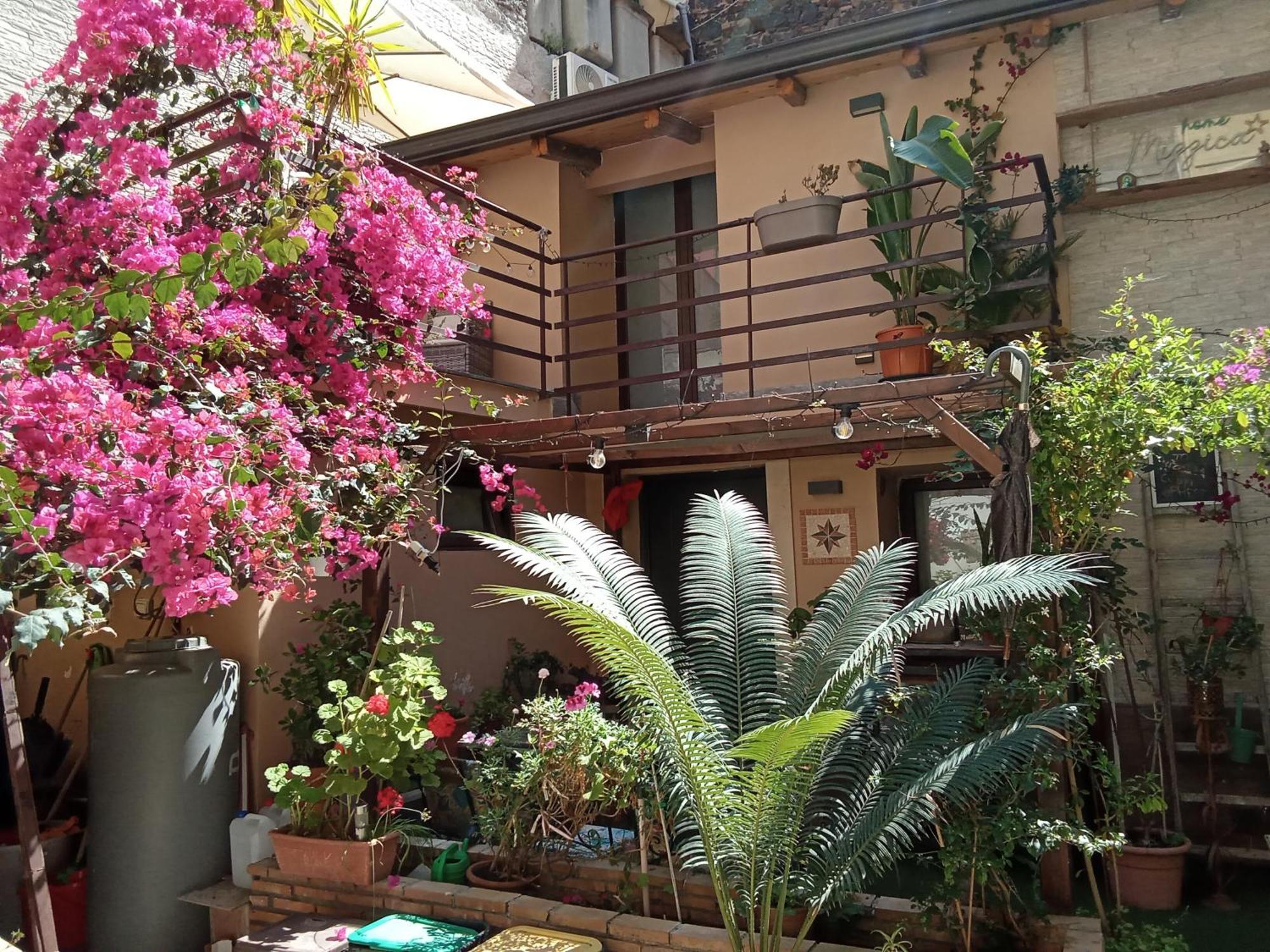 Mizzicahome Solemare Catania Exterior photo